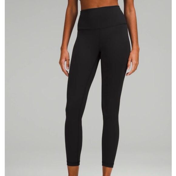 Lululemon Black Legging Seamless Ribbed Size 2 / excellent - Picture 1 of 6